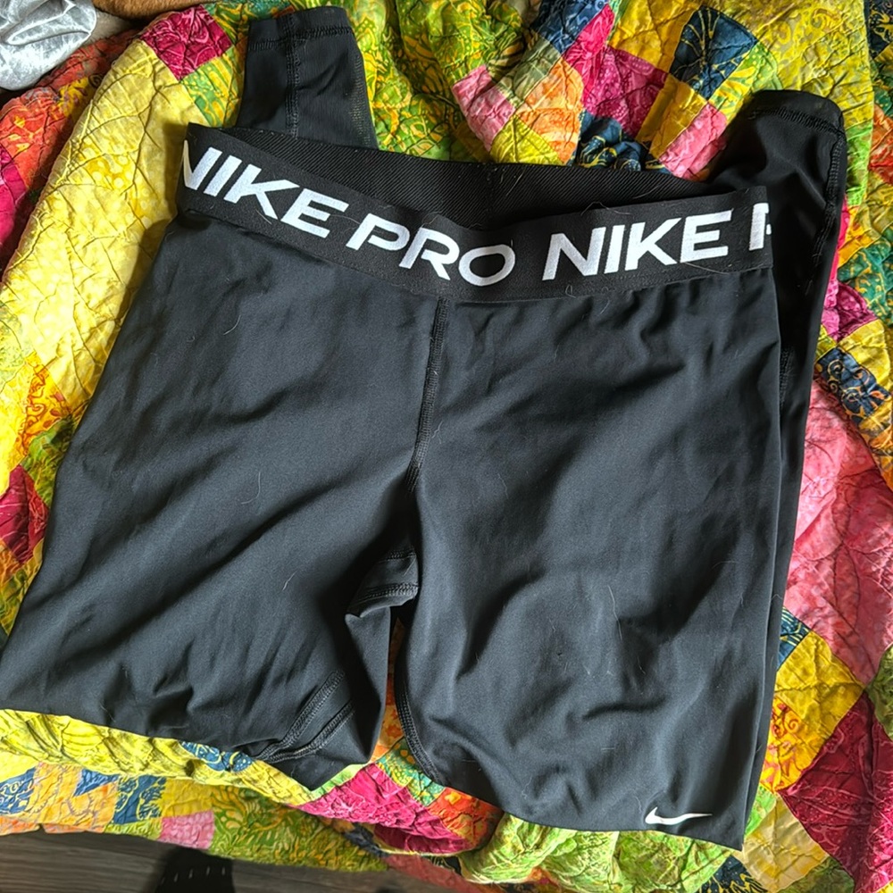 NIKE PRO leggings